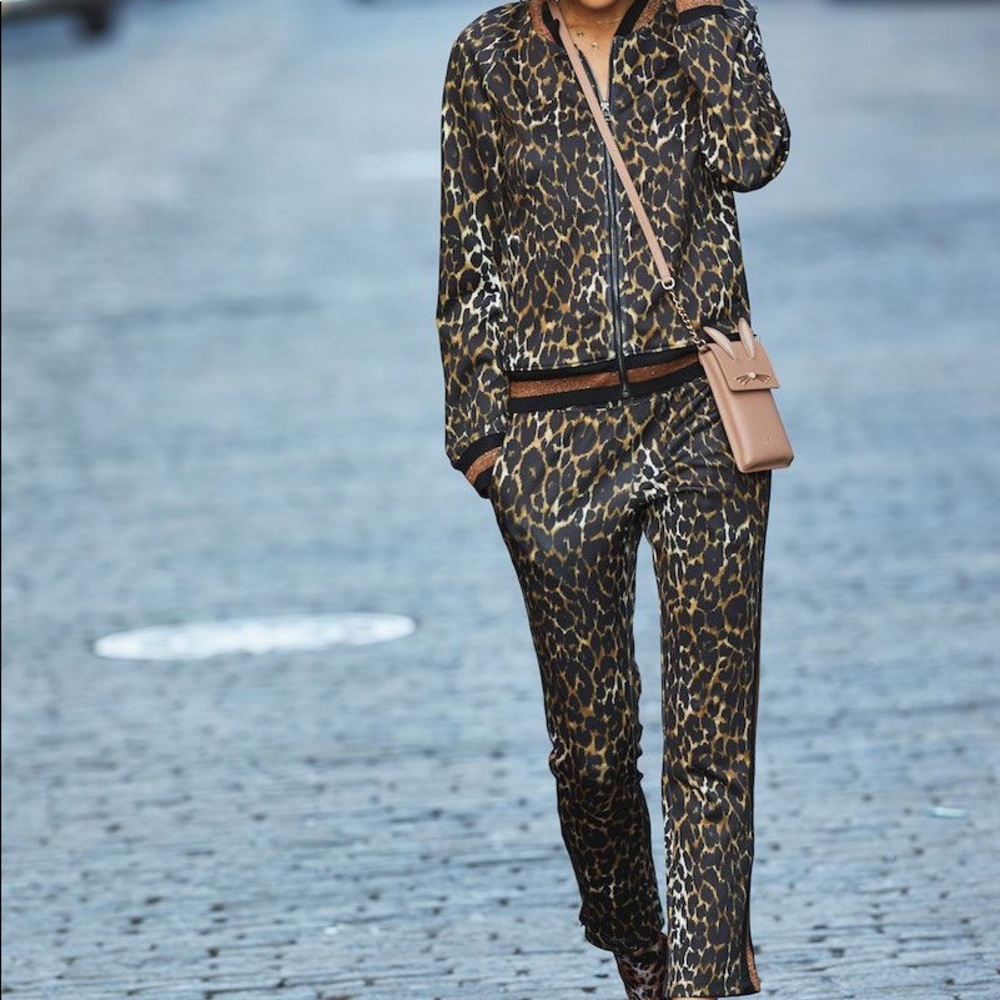 PAM AND GELA TRACK SUIT LEOPARD 🖤